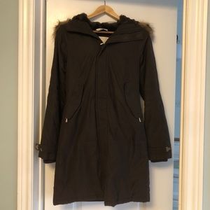Aritzia aspen coat